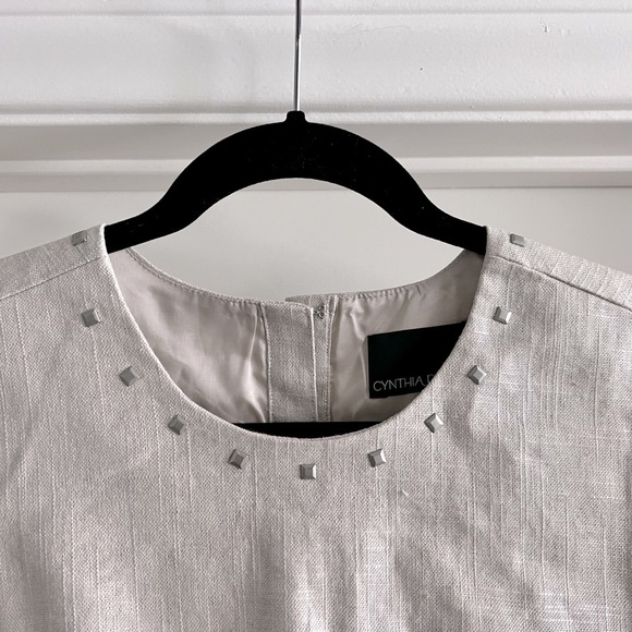 Cynthia Rowley soft beige silver shimmer stud accents pencil dress womens size 8 - Picture 2 of 5